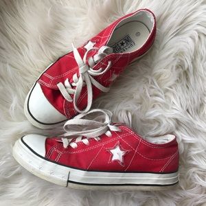 Converse One Star Red Chucks